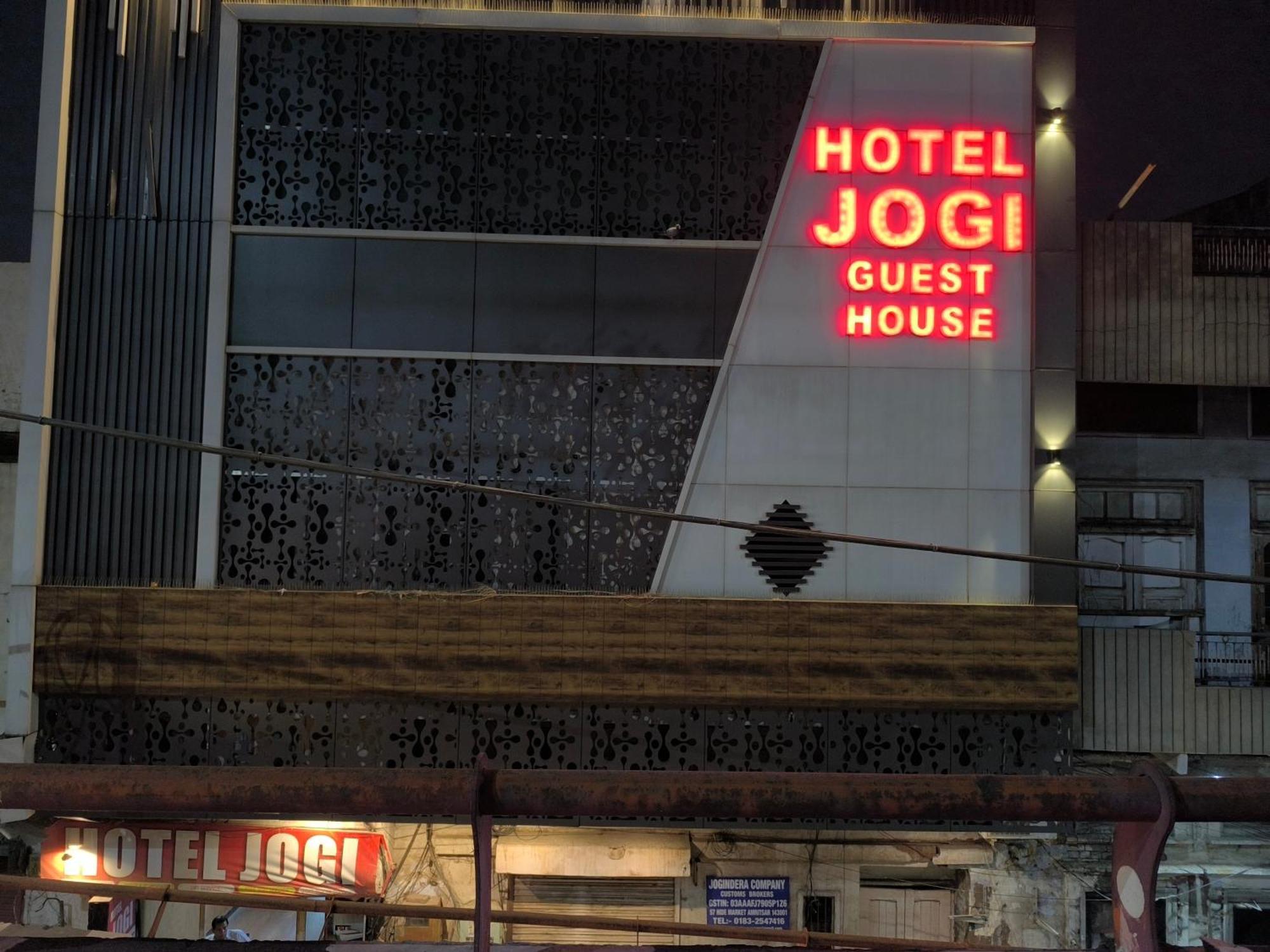 Hotel Jogi Guest House Welcome All Families, Friends, Groups, Couples, Singles Fully Airconditioner, Attach Washrooms, Lift, Wifi, 24 Hours Room Service, Power Backup Amritsar Bagian luar foto