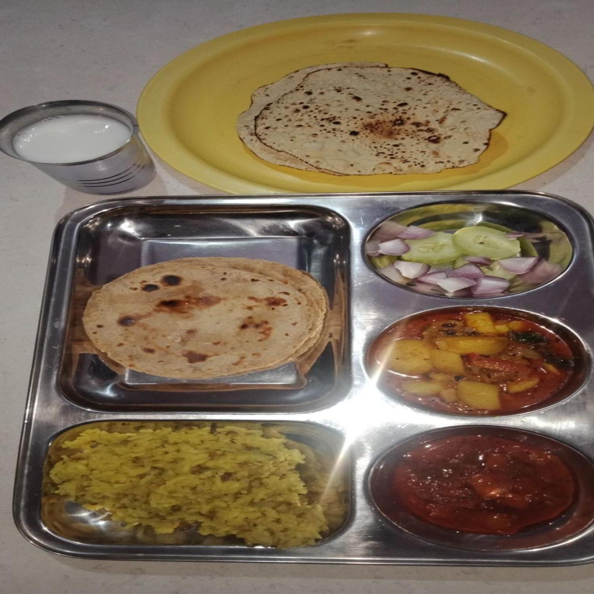 Hotel Jogi Guest House Welcome All Families, Friends, Groups, Couples, Singles Fully Airconditioner, Attach Washrooms, Lift, Wifi, 24 Hours Room Service, Power Backup Amritsar Bagian luar foto