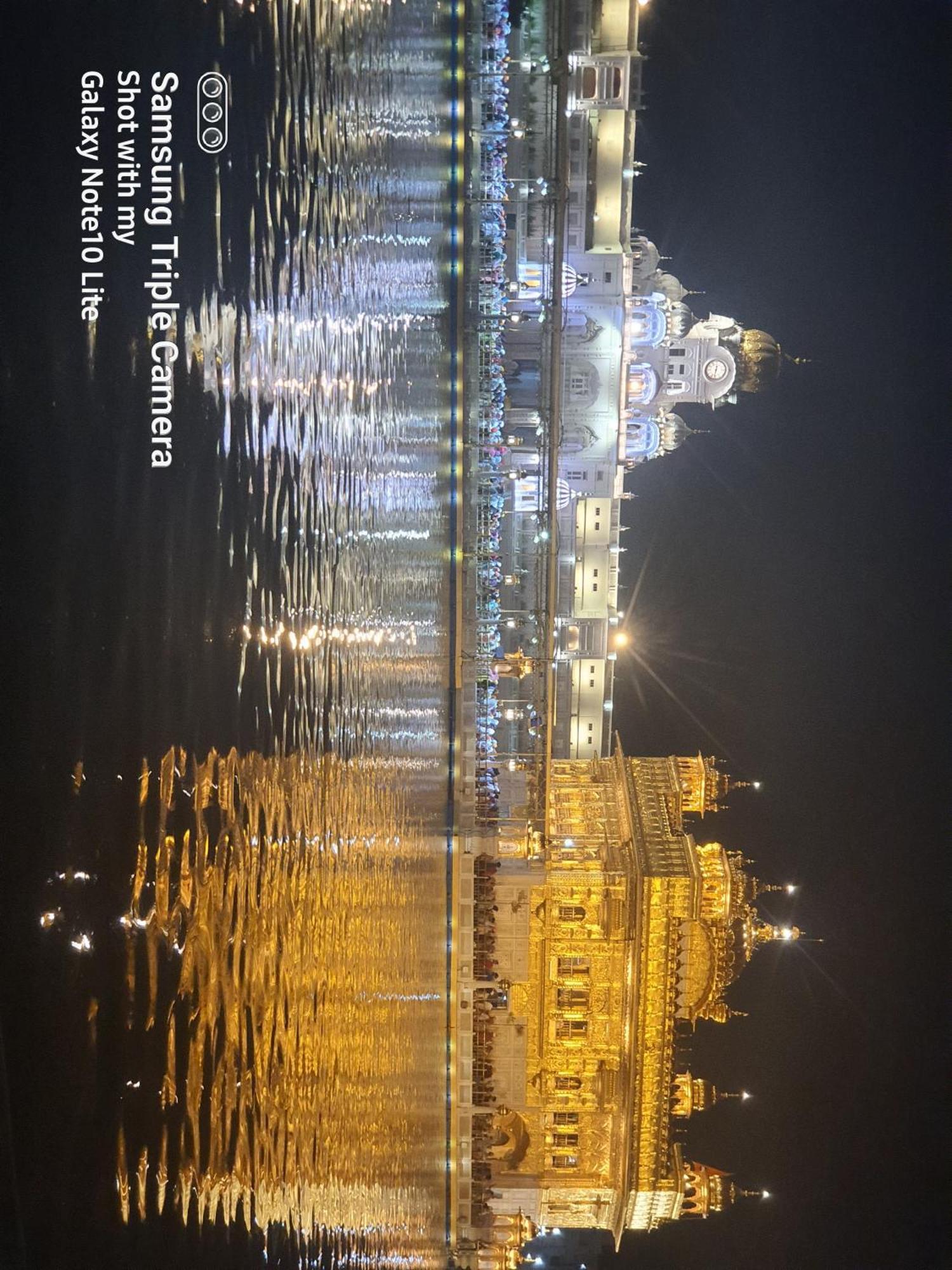 Hotel Jogi Guest House Welcome All Families, Friends, Groups, Couples, Singles Fully Airconditioner, Attach Washrooms, Lift, Wifi, 24 Hours Room Service, Power Backup Amritsar Bagian luar foto
